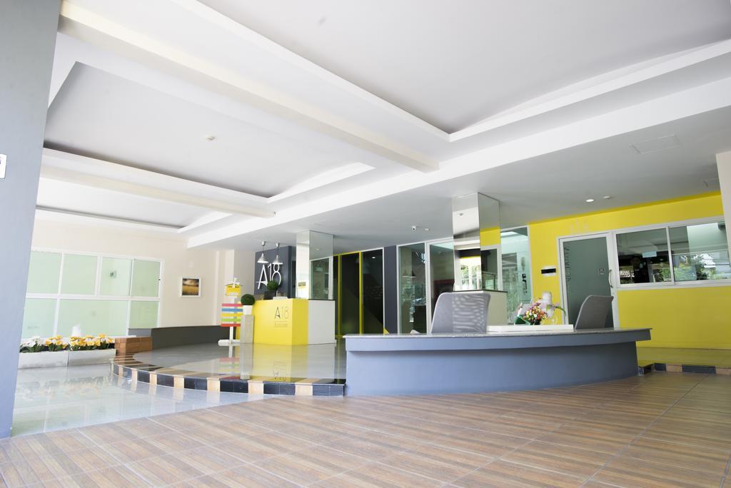 A18 Hotel Нонтабури Екстериор снимка