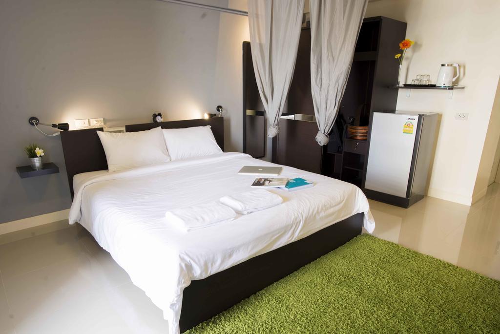 A18 Hotel Нонтабури Екстериор снимка