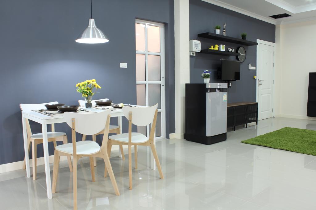 A18 Hotel Нонтабури Екстериор снимка